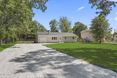 143 W 4th Street, Howell Township, NJ 07731 - Photo 29