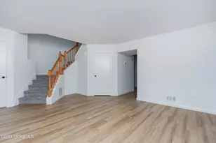 27 Karen Dr, Tinton Falls, NJ 07753 - Photo 5