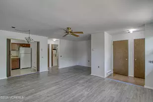 14 Independence Pkwy, Whiting, NJ 08759 - Photo 3