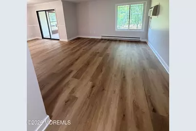 147 Amberly Drive #H, Manalapan Township, NJ 07726 - Photo 3