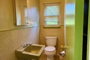 816 Oak St, Lakehurst, NJ 08733 - Photo 9