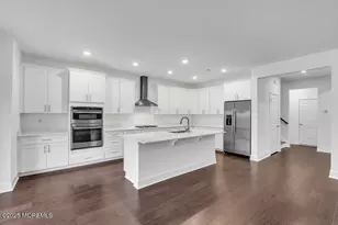 122 Woolley Ct, Ocean Twp, NJ 07755 - Photo 9