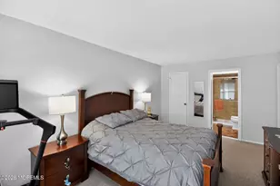 1311 Wellington Pl, Aberdeen Township, NJ 07747 - Photo 11