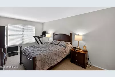 1311 Wellington Place, Aberdeen Township, NJ 07747 - Photo 11