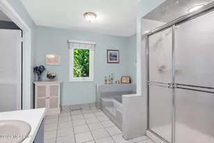 96 Tangerine Dr, Marlboro Township, NJ 07746 - Photo 25