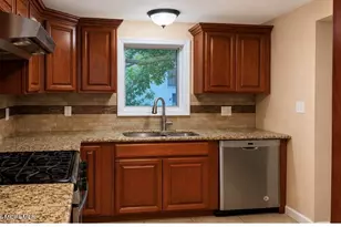 223 Riverside Dr, Bayville, NJ 08721 - Photo 3
