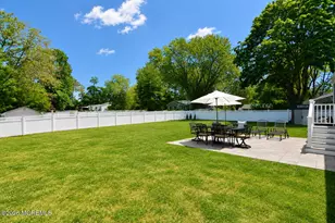 469 E Rd, Belford, NJ 07718 - Photo 37