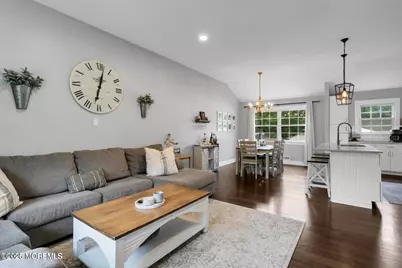 469 East Road, Belford, NJ 07718 - Photo 15
