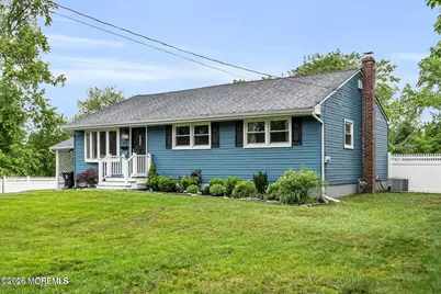 469 East Road, Belford, NJ 07718 - Photo 39