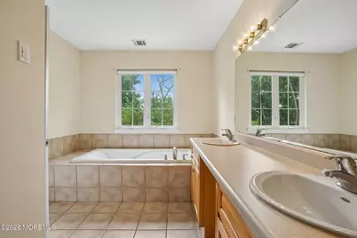 100 Pine Street #5, Lakehurst, NJ 08733 - Photo 19