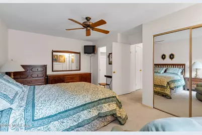33 Meadow Green Circle #A, Manalapan Township, NJ 07726 - Photo 21