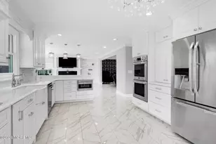 30 Muncy Dr, West Long Branch, NJ 07764 - Photo 15