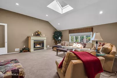 9 Woodcrest Terrace, Englishtown, NJ 07726 - Photo 29