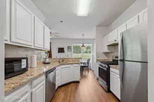 170 Sylvan Lake Blvd, Bayville, NJ 08721 - Photo 9