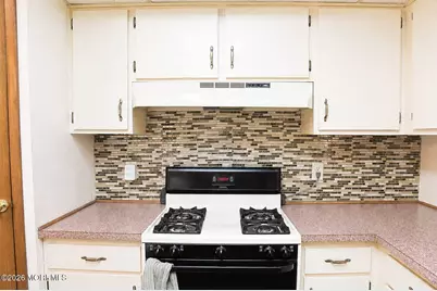 615 Jerome Place, Freehold, NJ 07728 - Photo 15