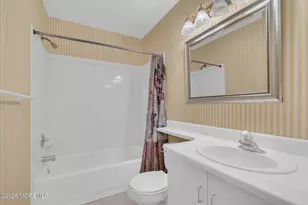 11 S Manor Ct, Wall Township, NJ 07719 - Photo 37
