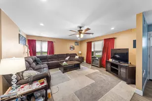 179 Buckingham Dr N, Manchester Township, NJ 08759 - Photo 3