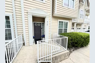 910 Abby Road, Middletown, NJ 07748 - Photo 3