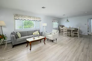 75 Chesterfield Ln, Toms River Township, NJ 08757 - Photo 5
