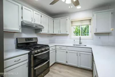 75 Chesterfield Lane, Toms River Township, NJ 08757 - Photo 11