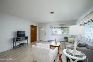 75 Chesterfield Ln, Toms River Township, NJ 08757 - Photo 7