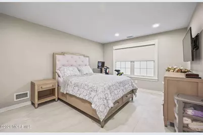 201 Paddington Court, Manalapan Township, NJ 07726 - Photo 13