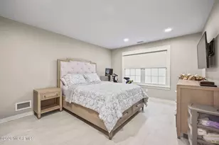 201 Paddington Ct, Manalapan Township, NJ 07726 - Photo 13