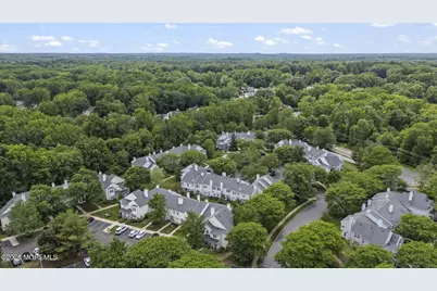 201 Paddington Court, Manalapan Township, NJ 07726 - Photo 47