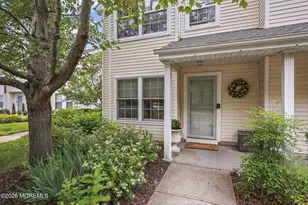 201 Paddington Ct, Manalapan Township, NJ 07726 - Photo 3
