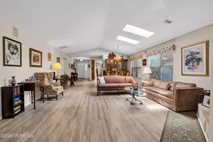 4 Hampton Dr, Marlboro Township, NJ 07746 - Photo 11