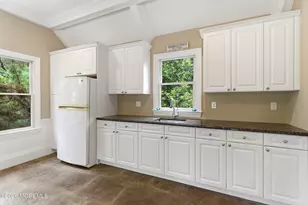 24 Garryford Dr, Middletown, NJ 07748 - Photo 39