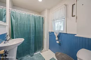 213 Manapaqua Ave, Lakehurst, NJ 08733 - Photo 13