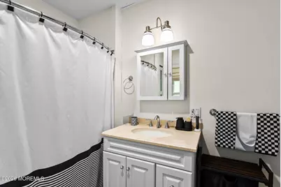 89 Washington Avenue, Highlands, NJ 07732 - Photo 27