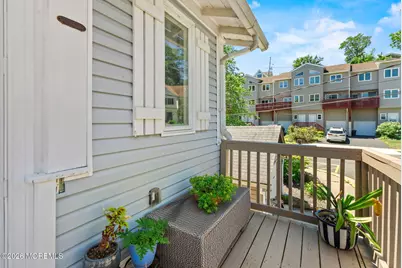89 Washington Avenue, Highlands, NJ 07732 - Photo 5