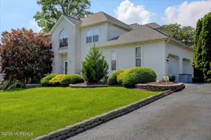 9 Cecilia Ct, Howell Township, NJ 07731 - Photo 5