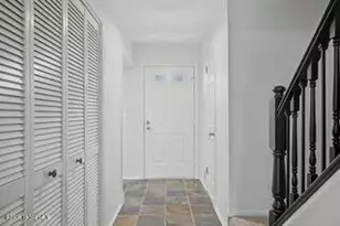 802 Brokaw Ct, Bridgewater, NJ 08807 - Photo 17
