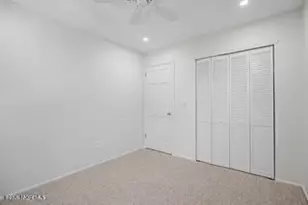 802 Brokaw Ct, Bridgewater, NJ 08807 - Photo 7