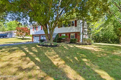 11 Highview Circle, Middletown, NJ 07748 - Photo 3