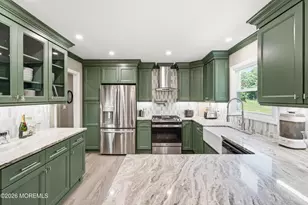 11 Highview Cir, Middletown, NJ 07748 - Photo 9