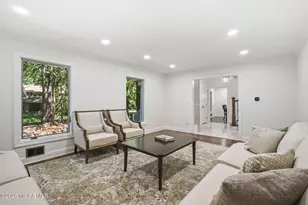 16 Phyllis Pl, Milltown, NJ 08850 - Photo 5