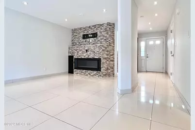 35 Woodpecker Way, Marlboro Township, NJ 07746 - Photo 5