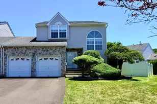35 Woodpecker Way, Marlboro Township, NJ 07746 - Photo 33