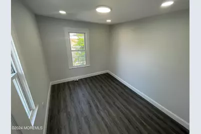 413 Ridge Avenue, Asbury Park, NJ 07712 - Photo 3