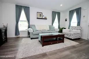 100 Woody Rd, Freehold, NJ 07728 - Photo 9