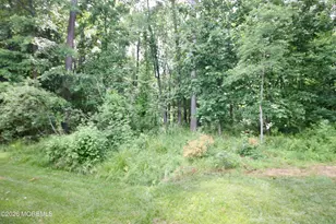 100 Woody Rd, Freehold, NJ 07728 - Photo 47