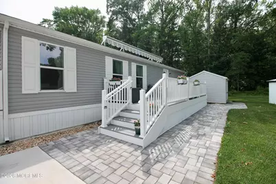 100 Woody Road, Freehold, NJ 07728 - Photo 45