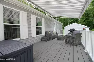 100 Woody Rd, Freehold, NJ 07728 - Photo 37