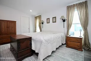 100 Woody Rd, Freehold, NJ 07728 - Photo 31