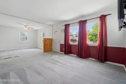 14 Vaughn Avenue, Spotswood, NJ 08884 - Photo 5