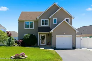 19 W Dolphin Circle W, Bayville, NJ 08721 - Photo 5